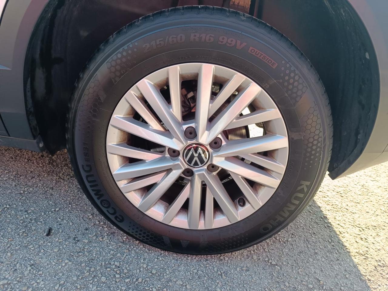 VOLKSWAGEN T-ROC 1.0 LIFE EDITION 110 cv BENZINA -PROMO NOVEMBRE GA FIN&SAFE-