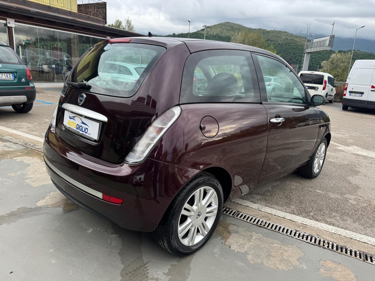 Lancia Ypsilon 1.4 Oro Ecochic GPL