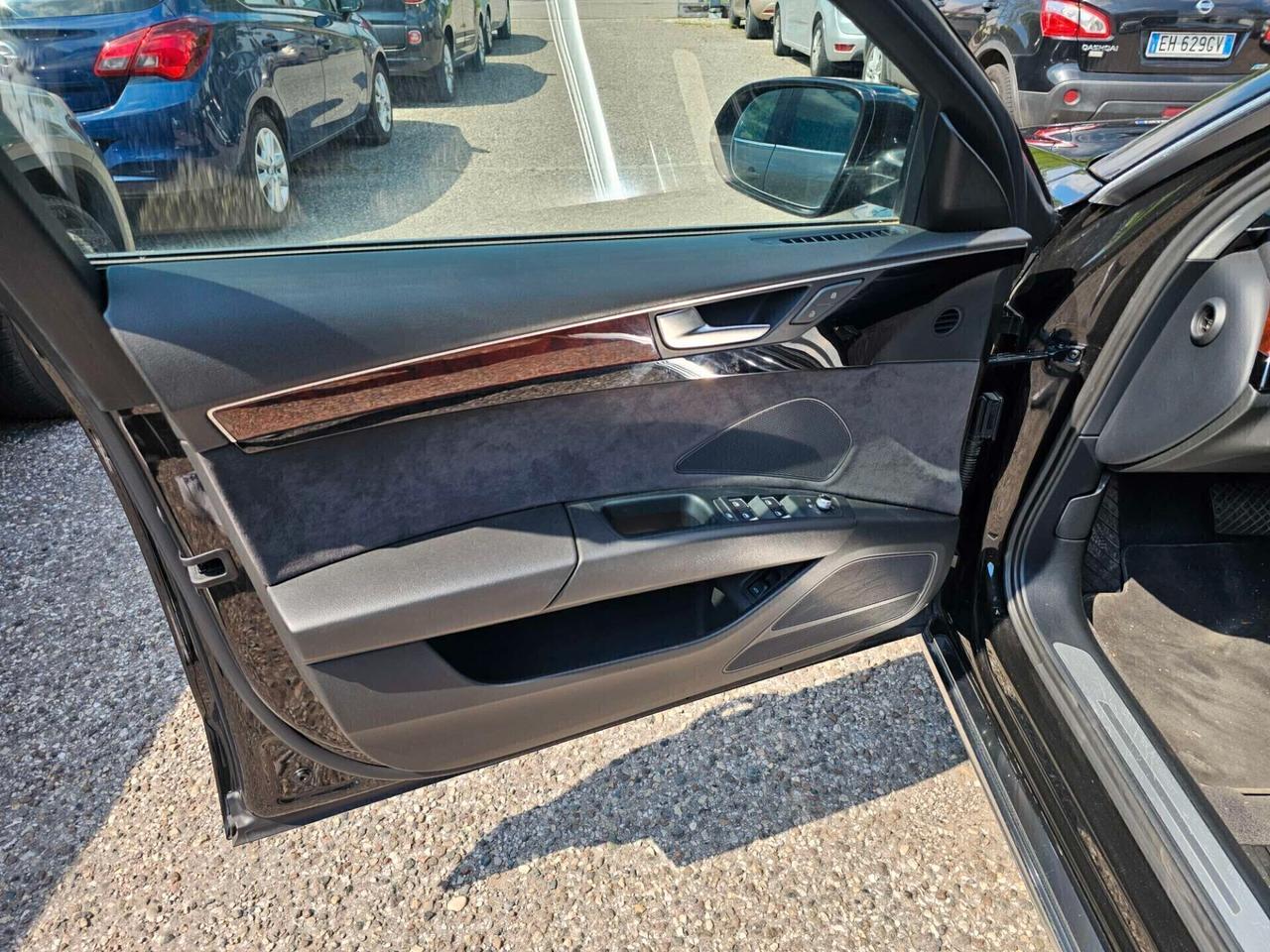 Audi A8 3.0 TDI 250 CV quattro tiptronic