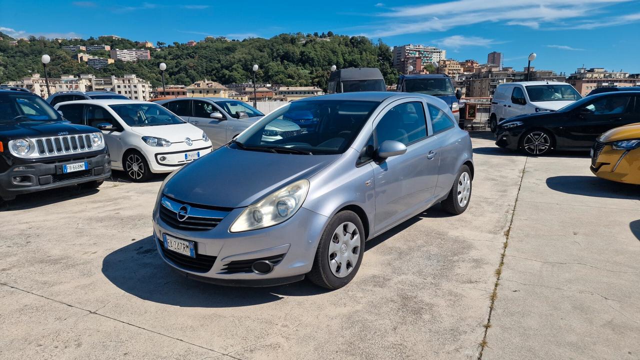 Opel Corsa 1.2 3 porte Sport