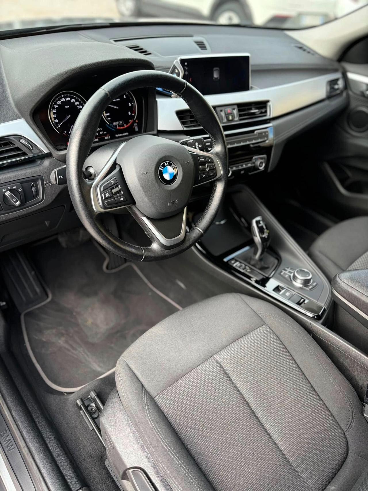 Bmw X2 sDrive16d Business-X