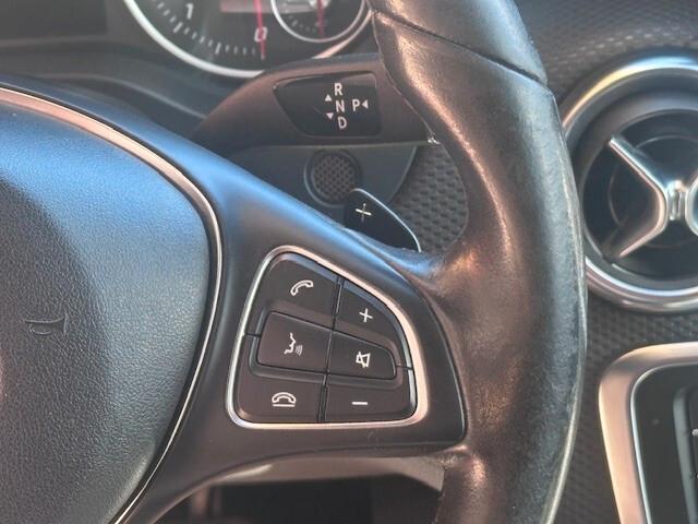 Mercedes-benz A 180 d Automatic Business UNIPRO