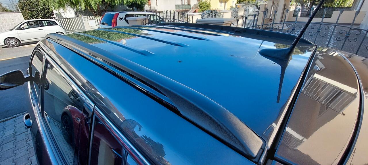 JEEP COMPASS 2WD LONGITUDE 1,6 DIESEL 120 CV RETROCAMERA NAVIGATORE TELEFONO FULL FULL