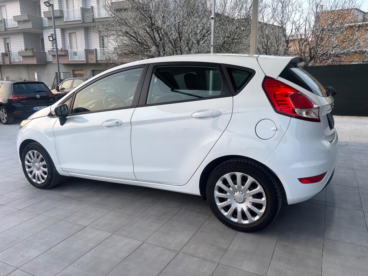 Ford Fiesta Ikon 1.2 60CV 5 porte