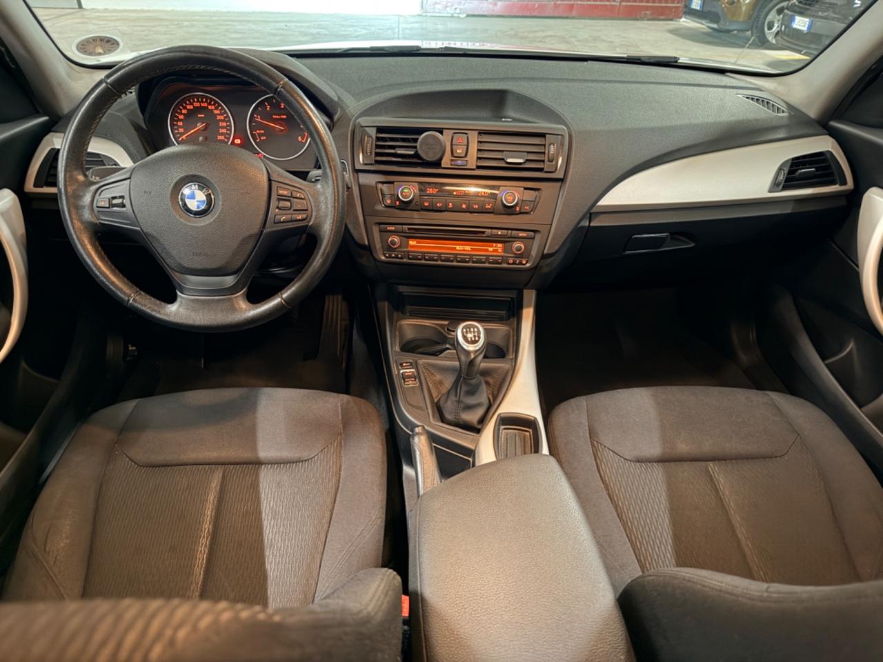 Bmw 114 114d 5p. Sport