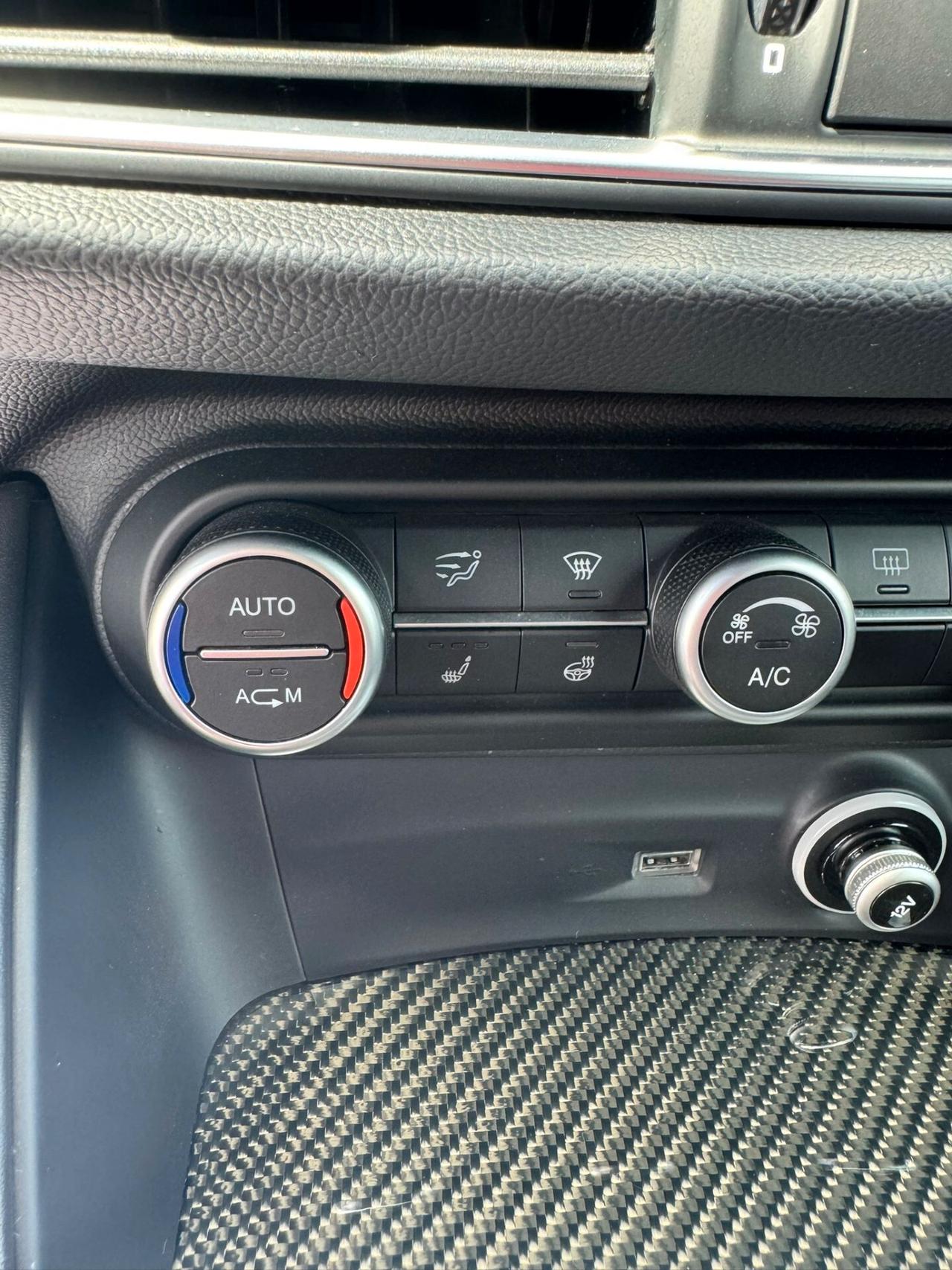 Alfa Romeo Stelvio 2.9 Bi-Turbo V6 510 CV Quadrifoglio