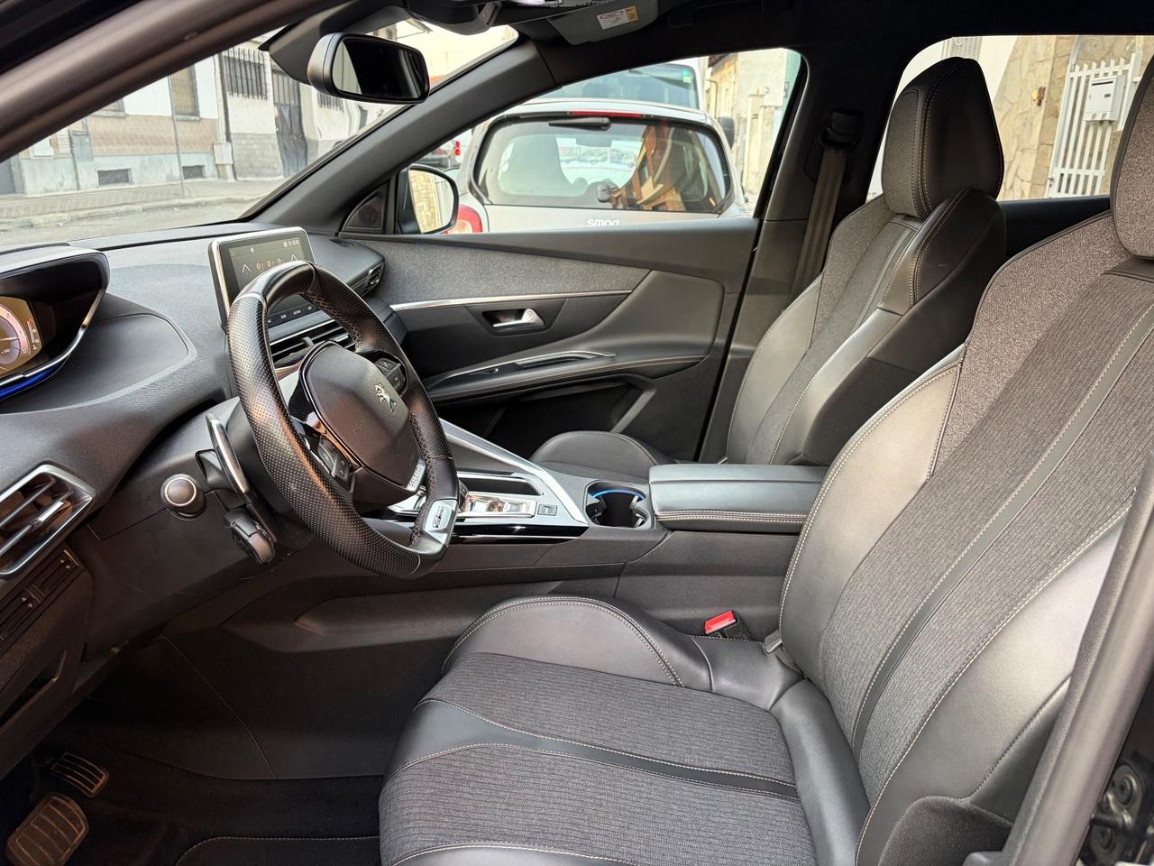 Peugeot 3008 BlueHDi 130 S&S EAT8 GT Line