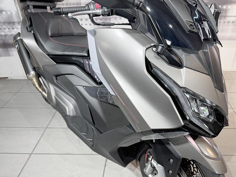Kymco AK 550 Premium ETS E5