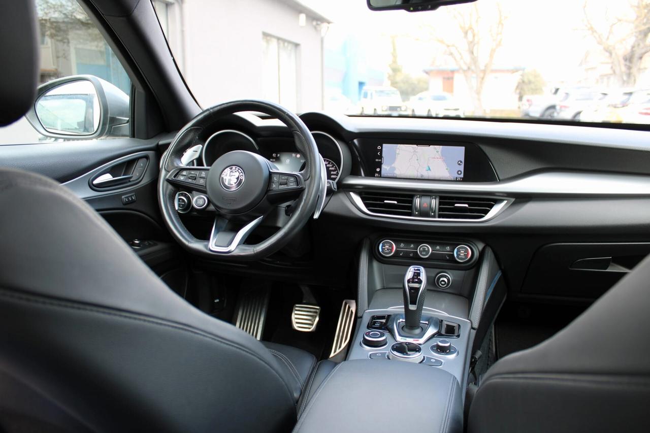 Alfa Romeo Stelvio 2.2 Turbodiesel 210 CV AT8 Q4 Veloce