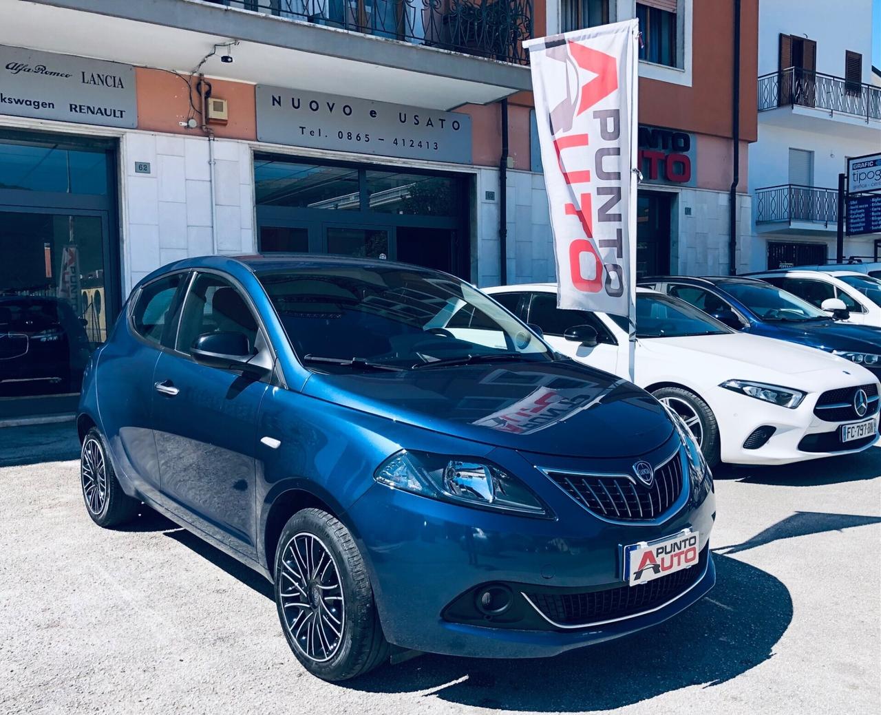 Lancia Ypsilon 1.0 5 porte S&S Hybrid Gold CARPLAY