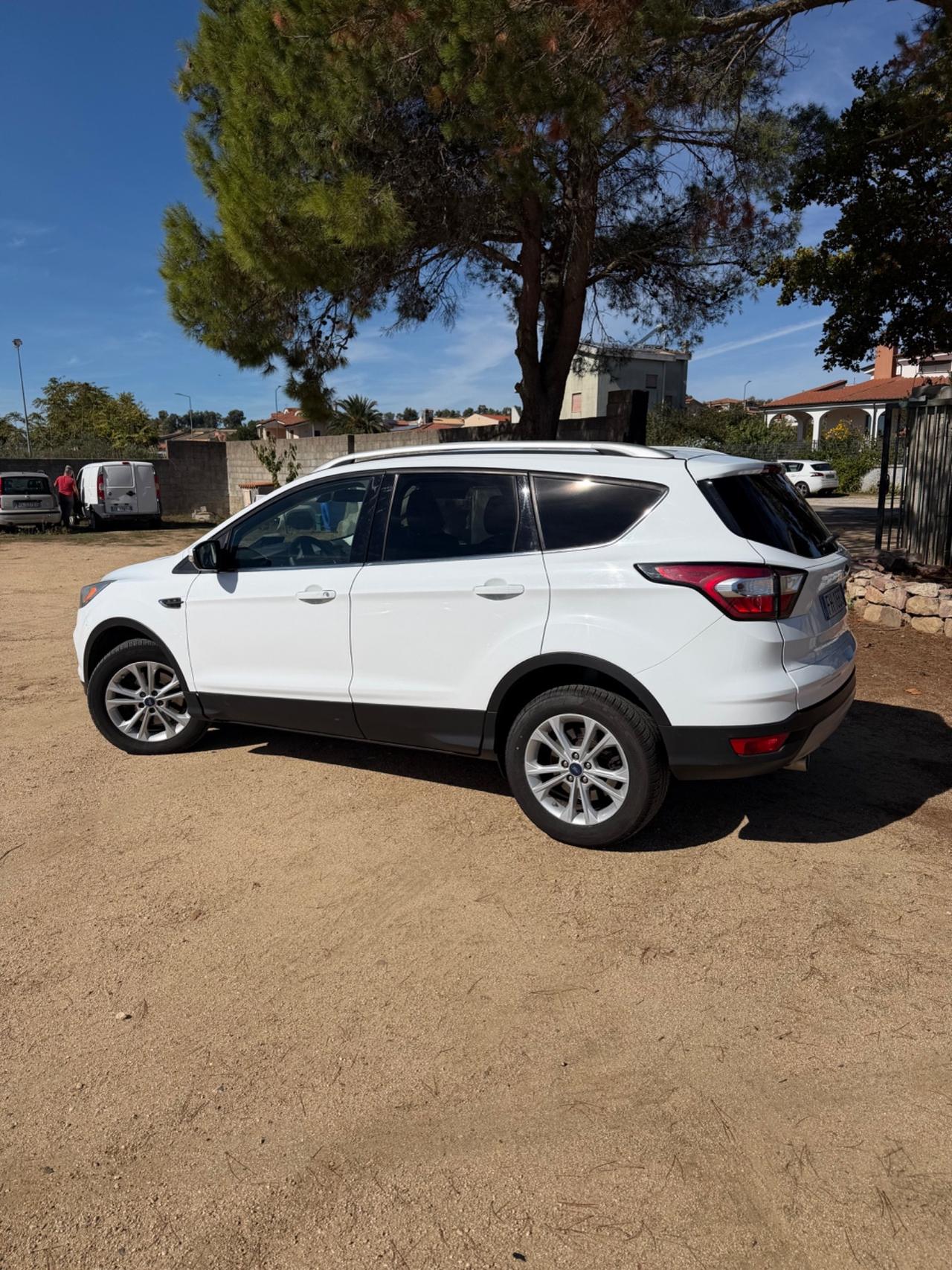 Ford Kuga 2.0 TDCI 150 CV S&S 2WD Titanium
