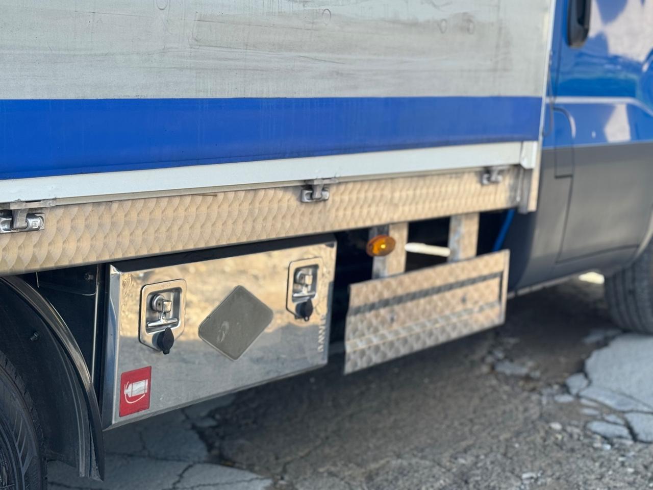 IVECO DAILY 35C17 3.0 170 CV CENTINA E TELONE