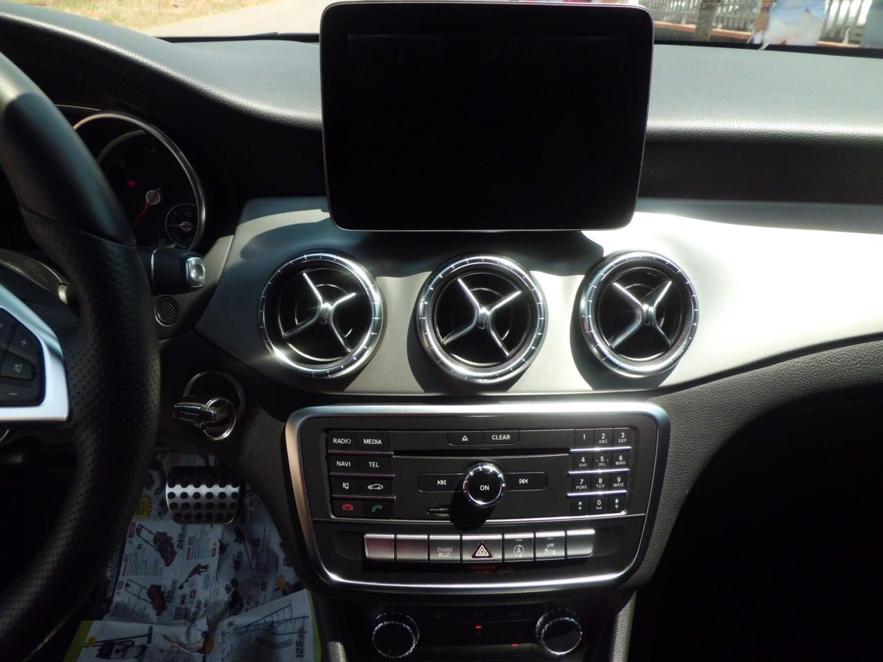 Mercedes-benz CLA 200 d Automatic Premium