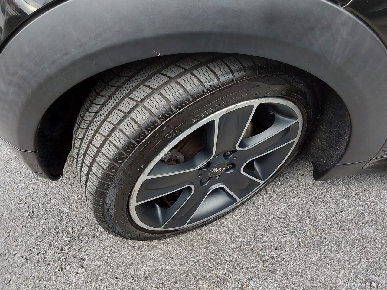 Mini Cooper D Clubman 1.6 Diesel 16V