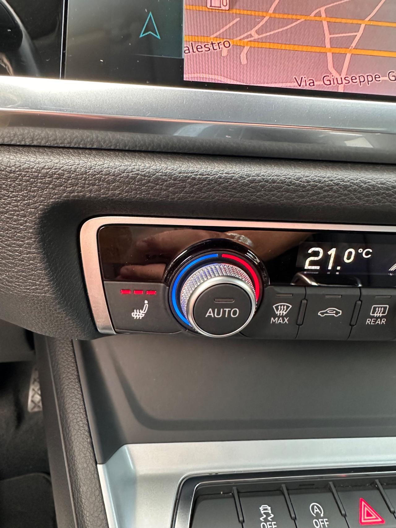 Audi Q3 35 TDI S tronic Business Advanced