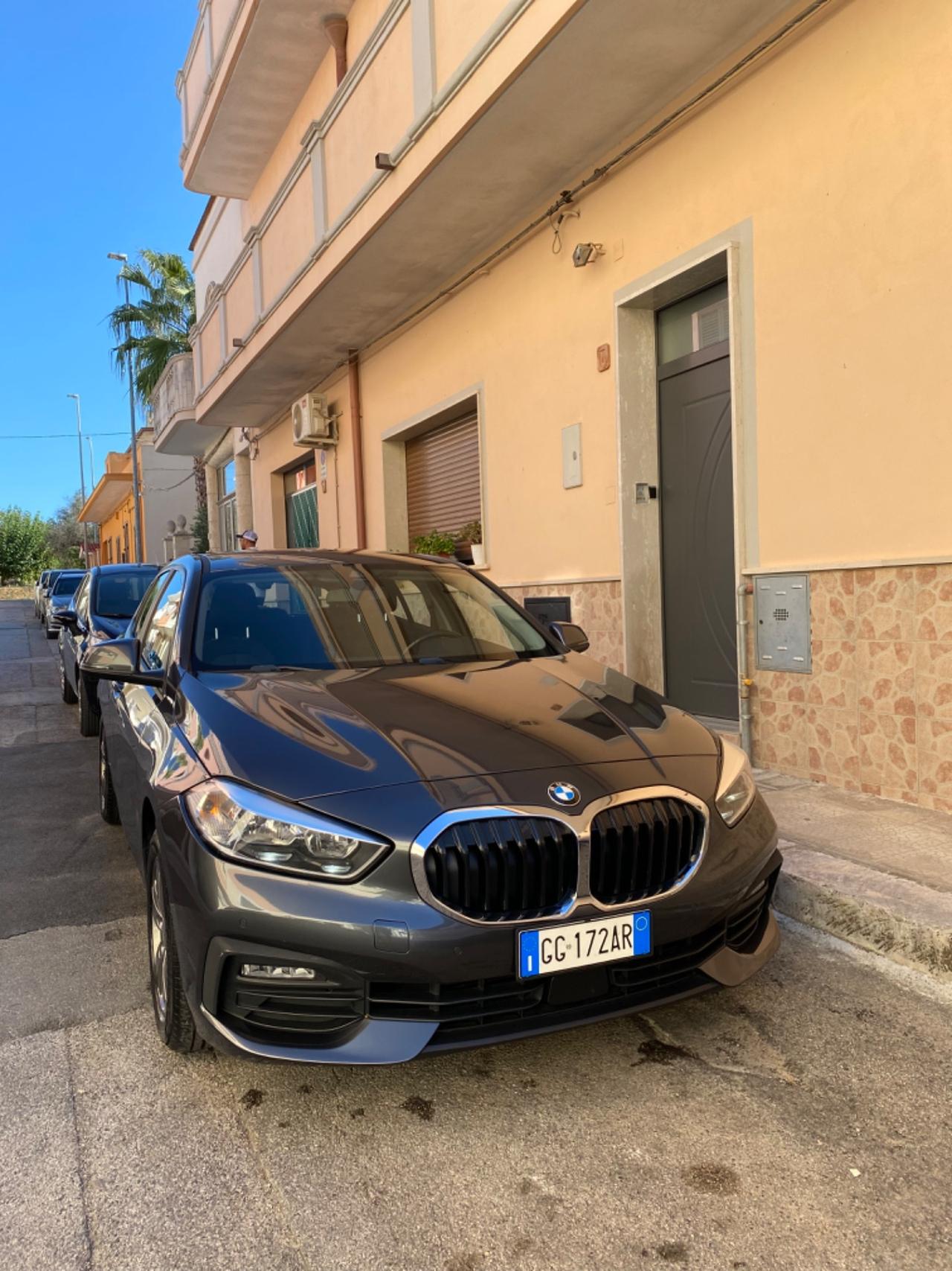 Bmw 118 118d 5p. SPORT