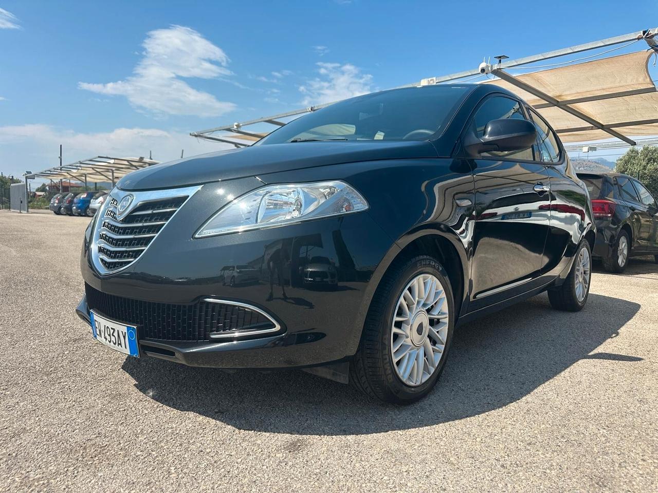 Lancia Ypsilon 1.2 Benzina