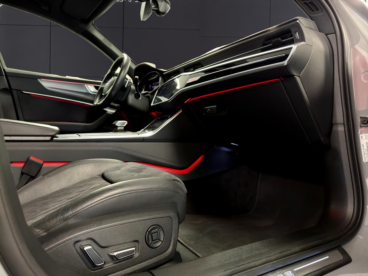 Audi RS6 Avant 4.0 mhev quattro tiptronic