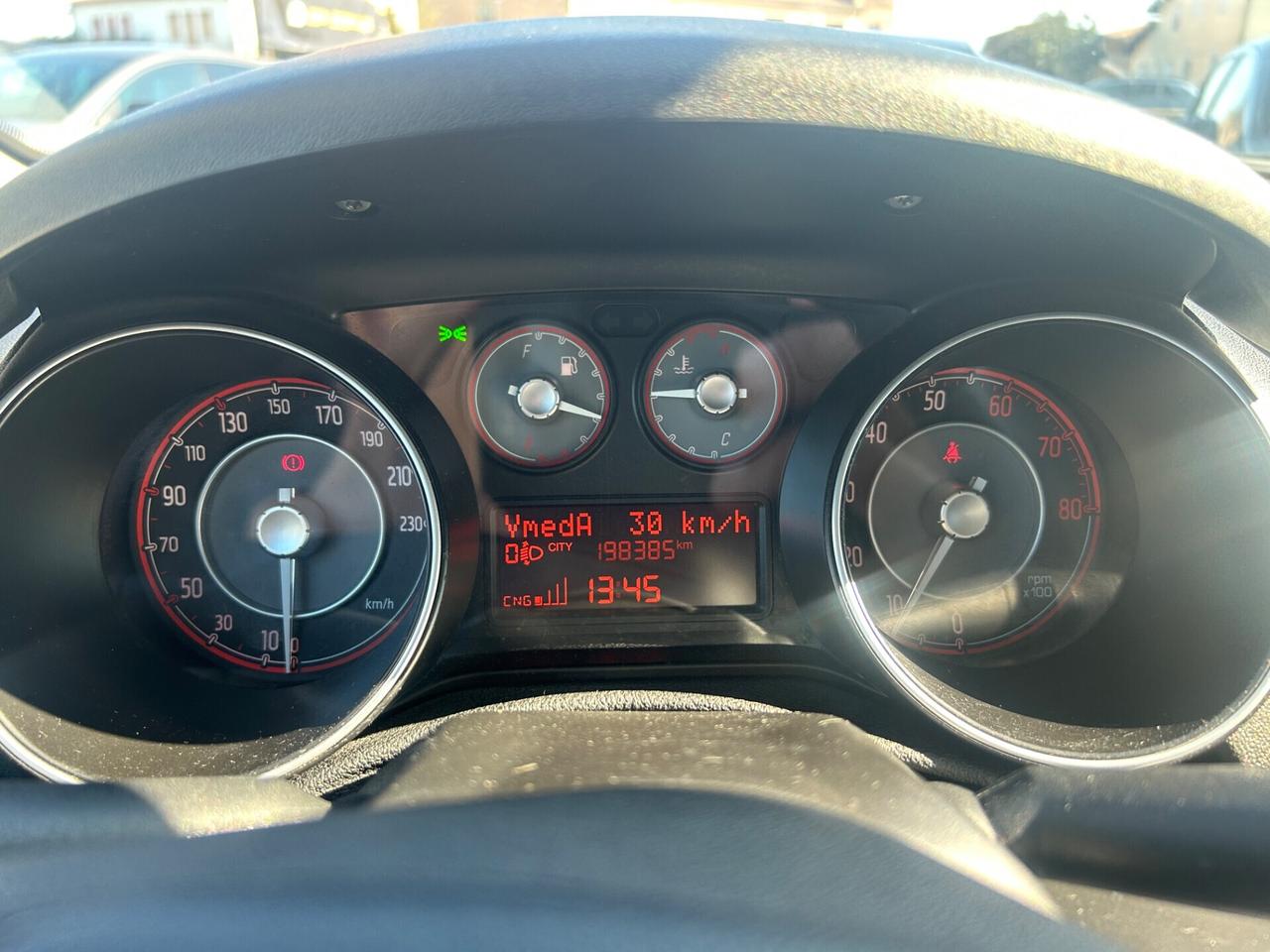 Fiat Punto 1.4 8V 5 porte Natural Power Lounge