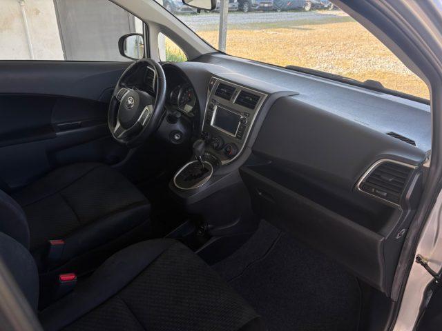 TOYOTA Verso-S 1.3 CVT Style AUTOMATICA NAVIGATORE E RETROCAMERA