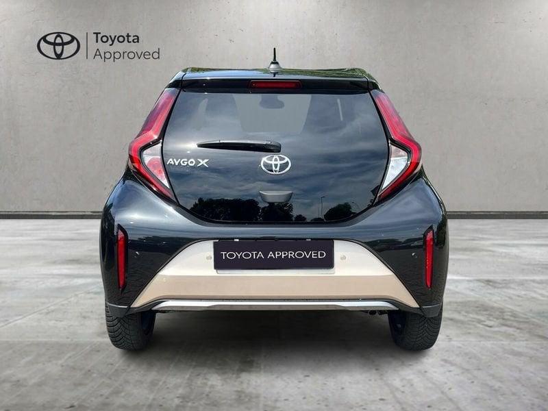 Toyota Aygo X 1.0B (72 CV) Lounge S-CVT