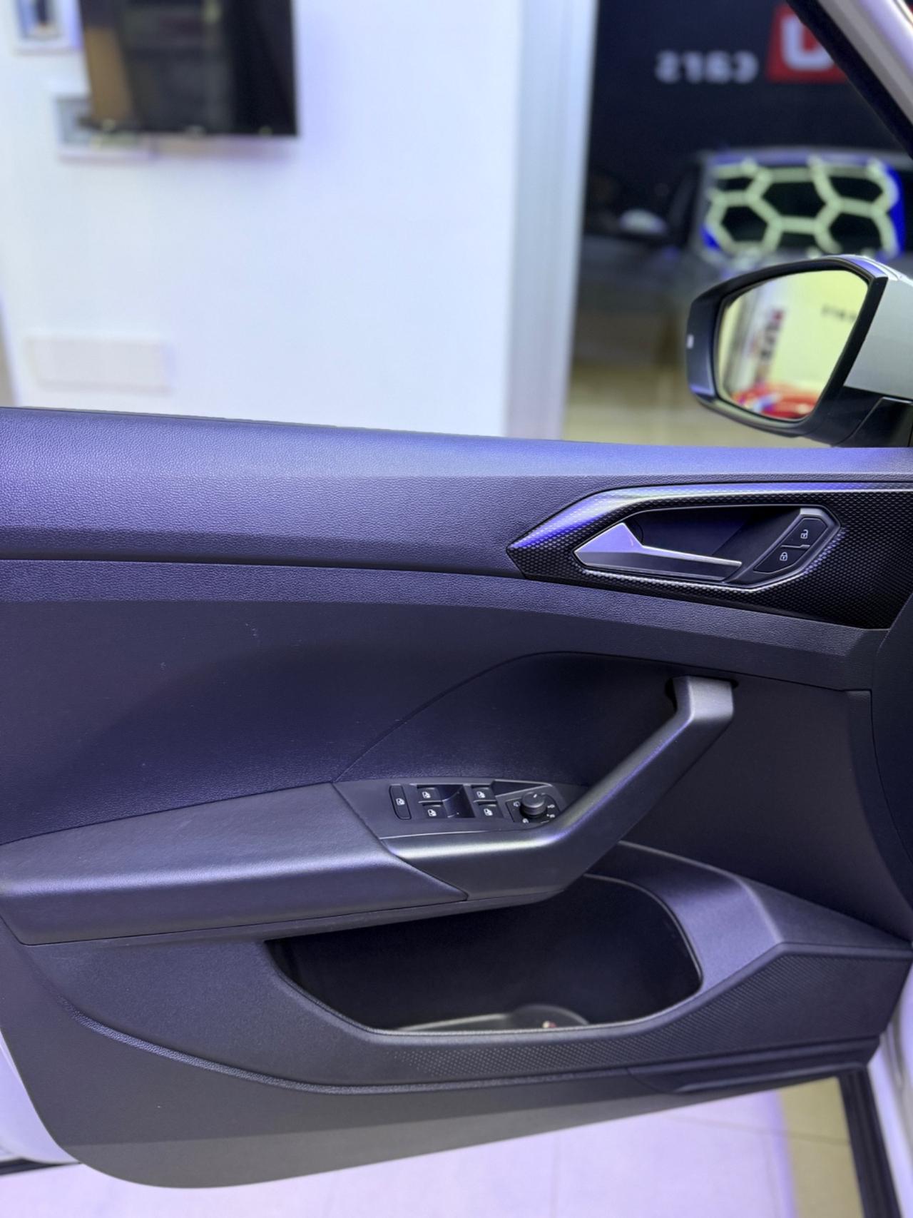 Volkswagen T-Cross 1.0 TSI 110 CV 2023’