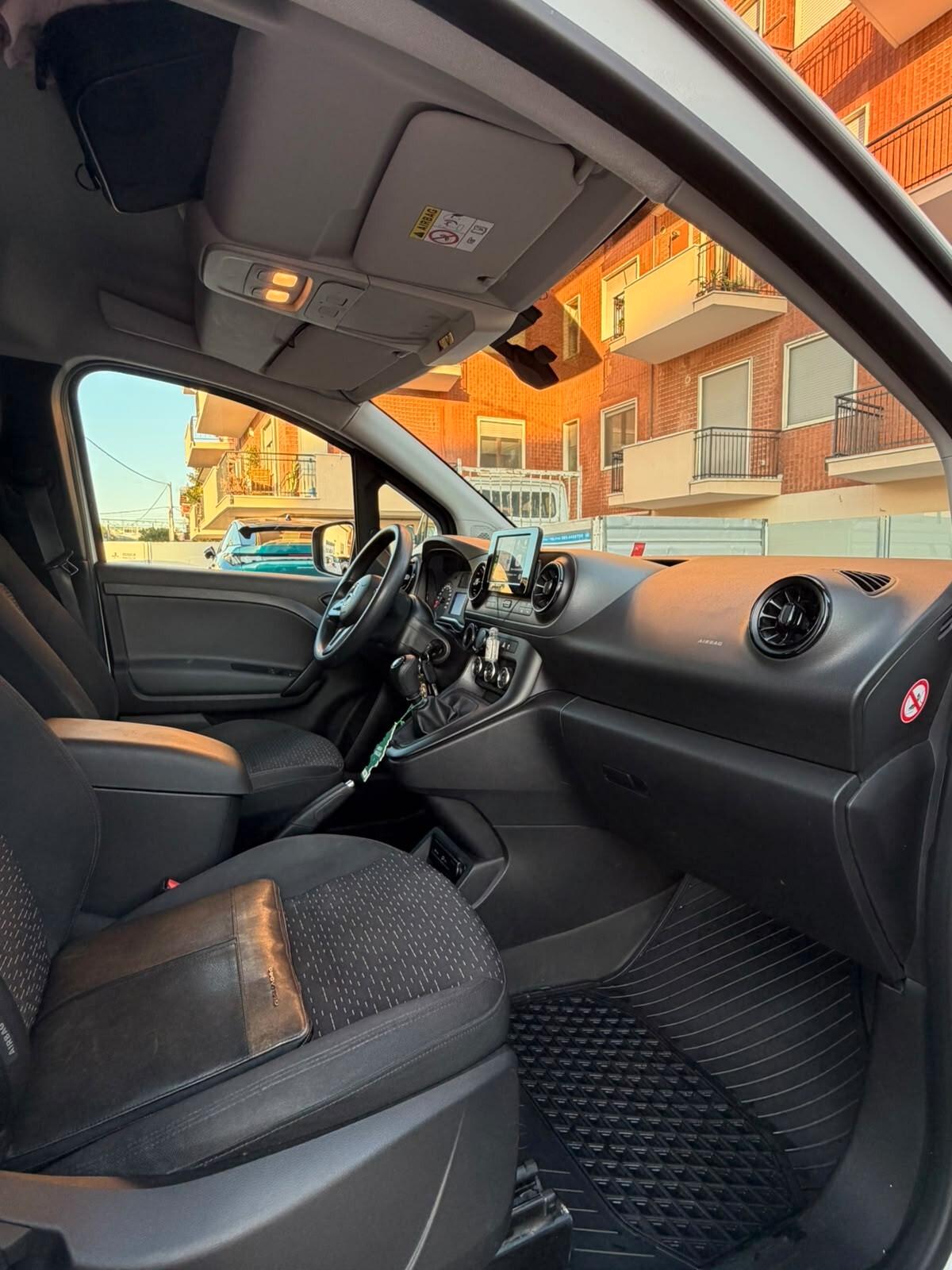 Mercedes Benz citan