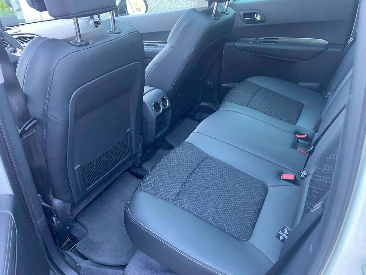 Peugeot 3008 HYbrid4*Tetto*Full optional*