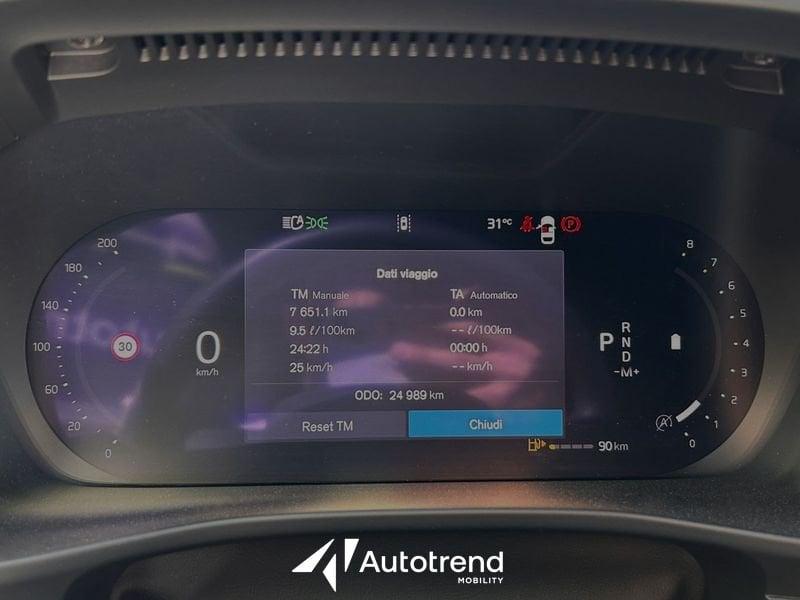 Volvo XC40 B3 163+14 CV Automatico LED Core N1 Autocarro