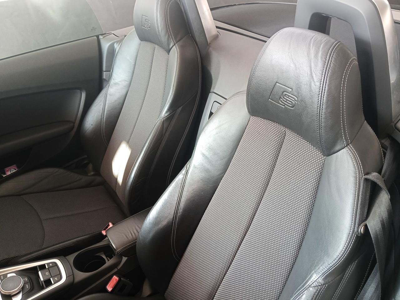 Audi TT Roadster 2.0 TDI ultra S line