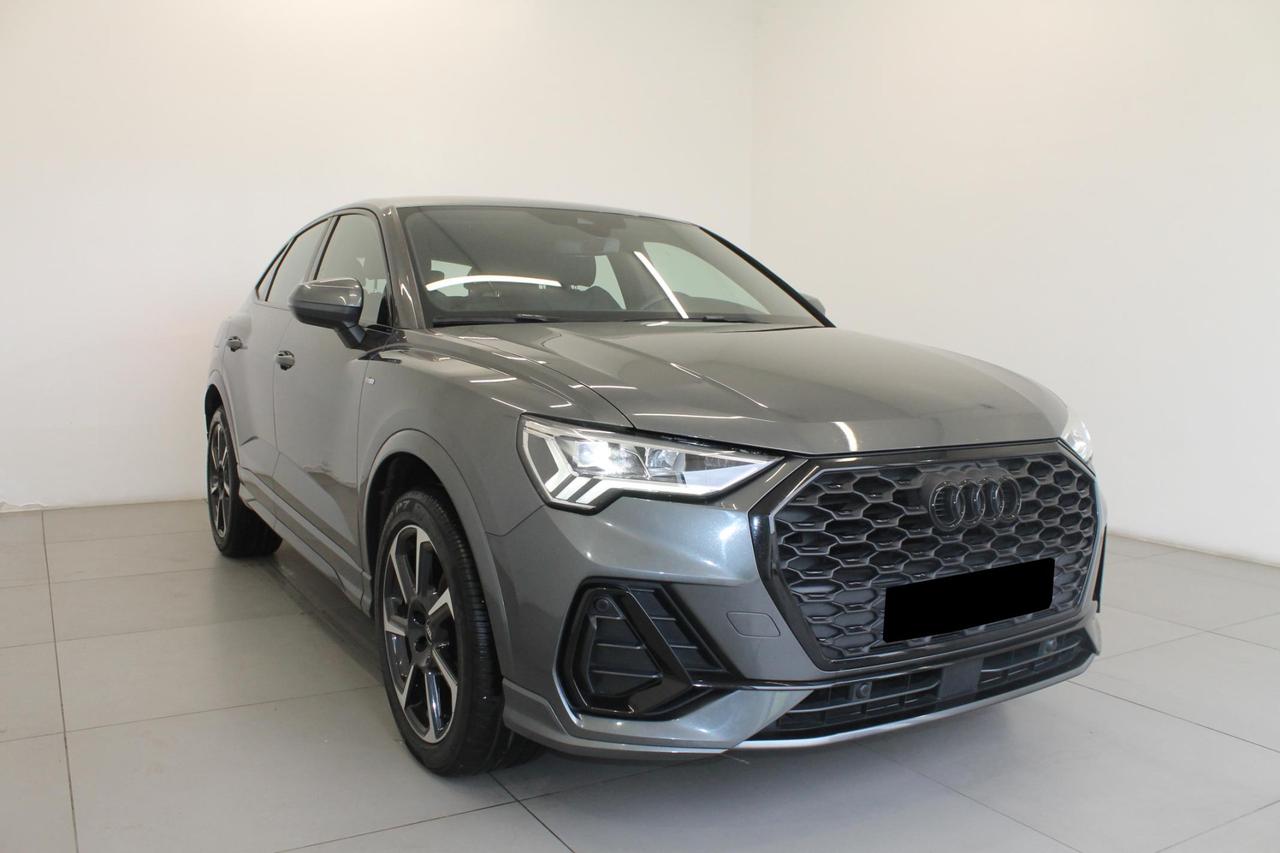 Audi Q3 Sportback 2.0 tdi S line Edition S-Tronic