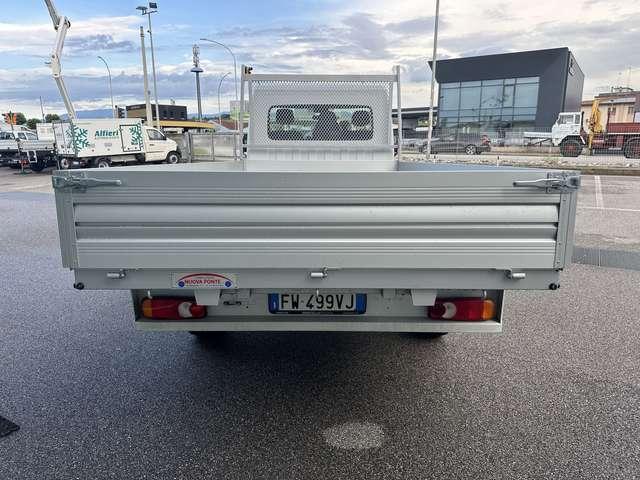 Nissan NV400 35 2.3dCi 130CV E6B CASSONE Clima 4200x2100 kg1400