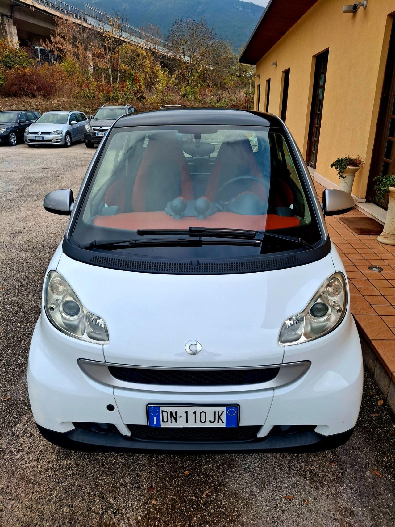 Smart ForTwo 1000 52 kW coupé pure