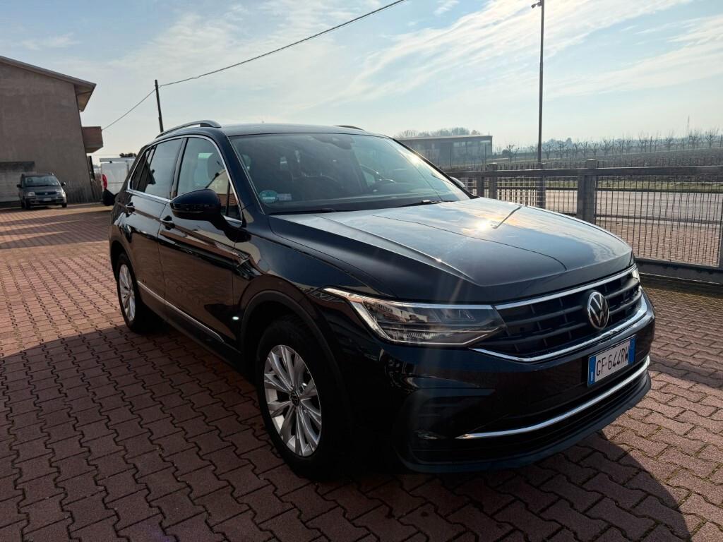 Volkswagen Tiguan 2.0 TDI 150 CV SCR DSG Life