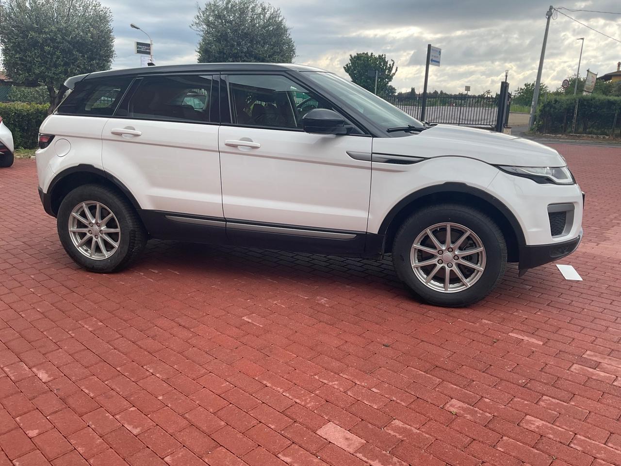 Land Rover Range Evoque 2.0 TD4 180 CV 5p. SE Dynamic