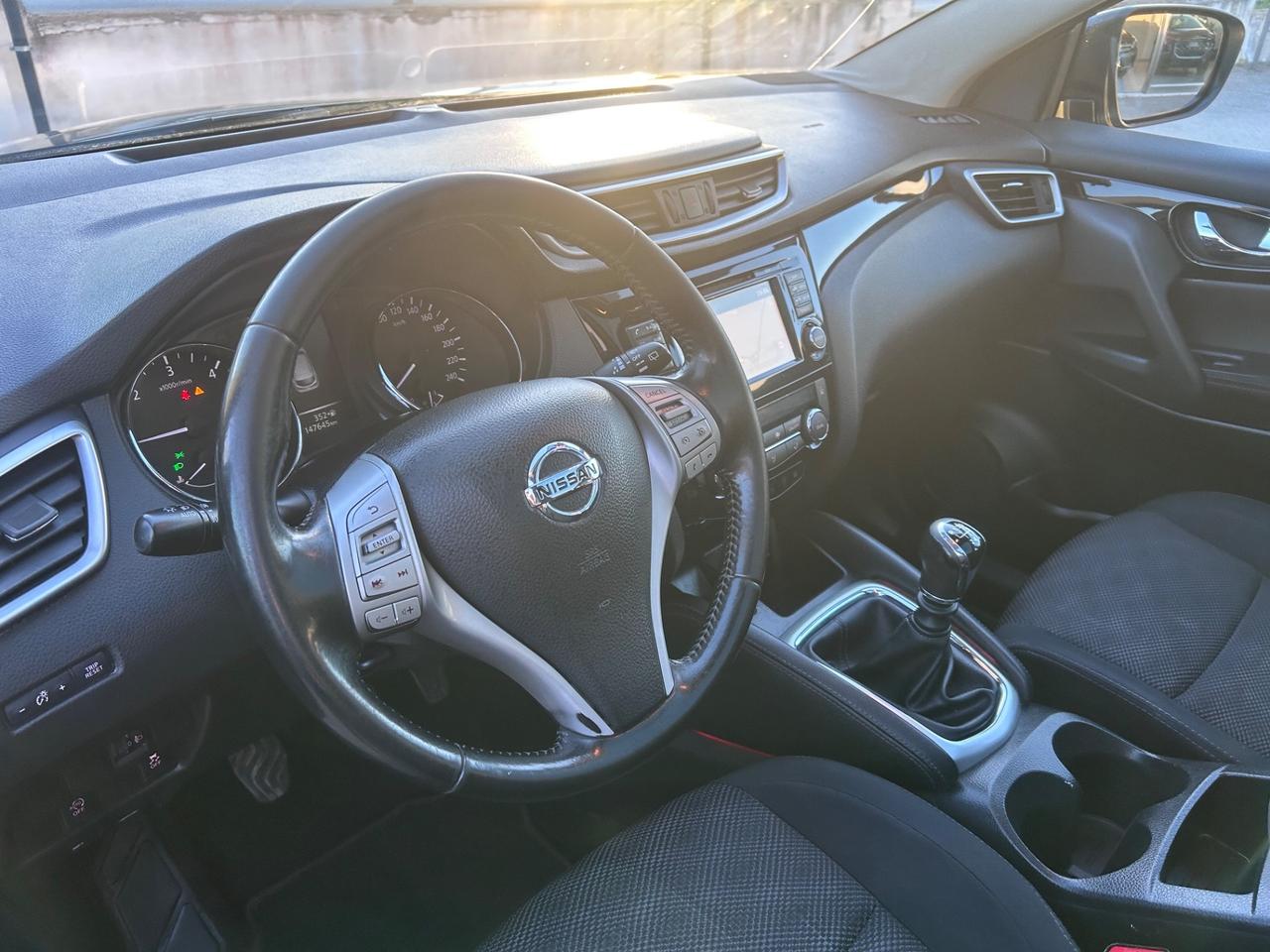 Nissan Qashqai 1.6 dCi 2WD Tekna 2017