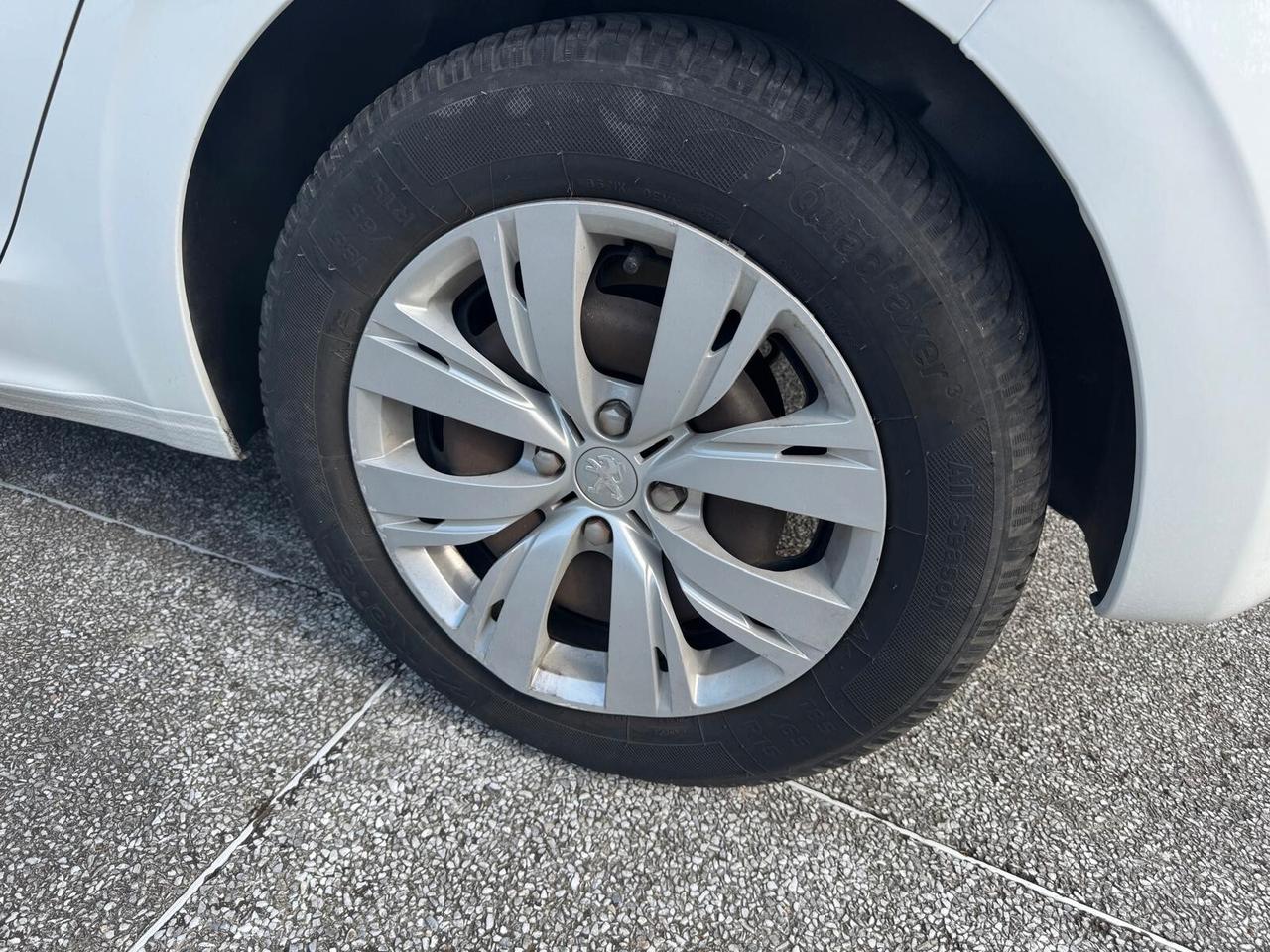 Peugeot 208 PureTech 68 5 porte Active