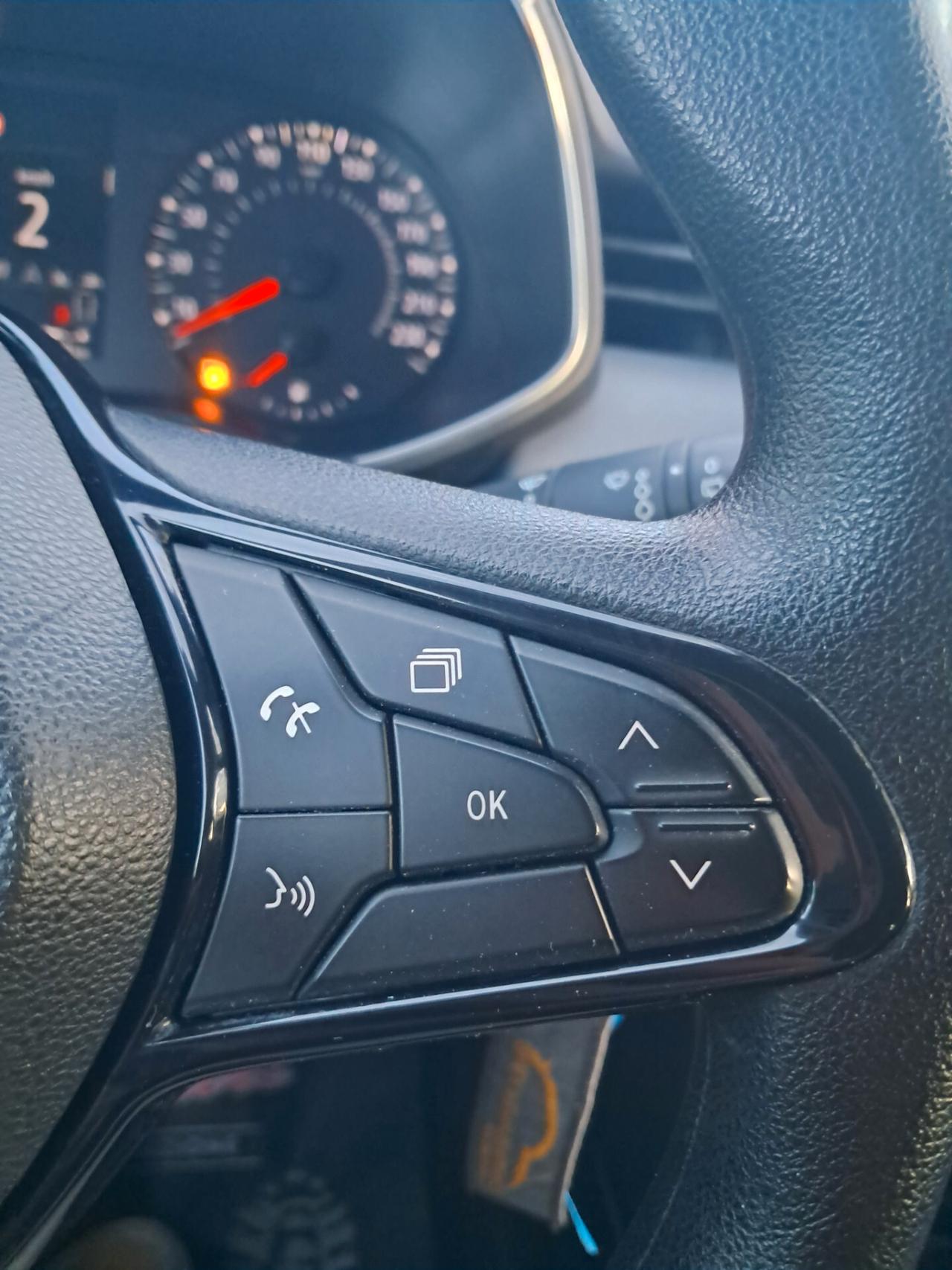 Renault Clio 1.5DCI-85cv*LED*NAVI*CRUISE