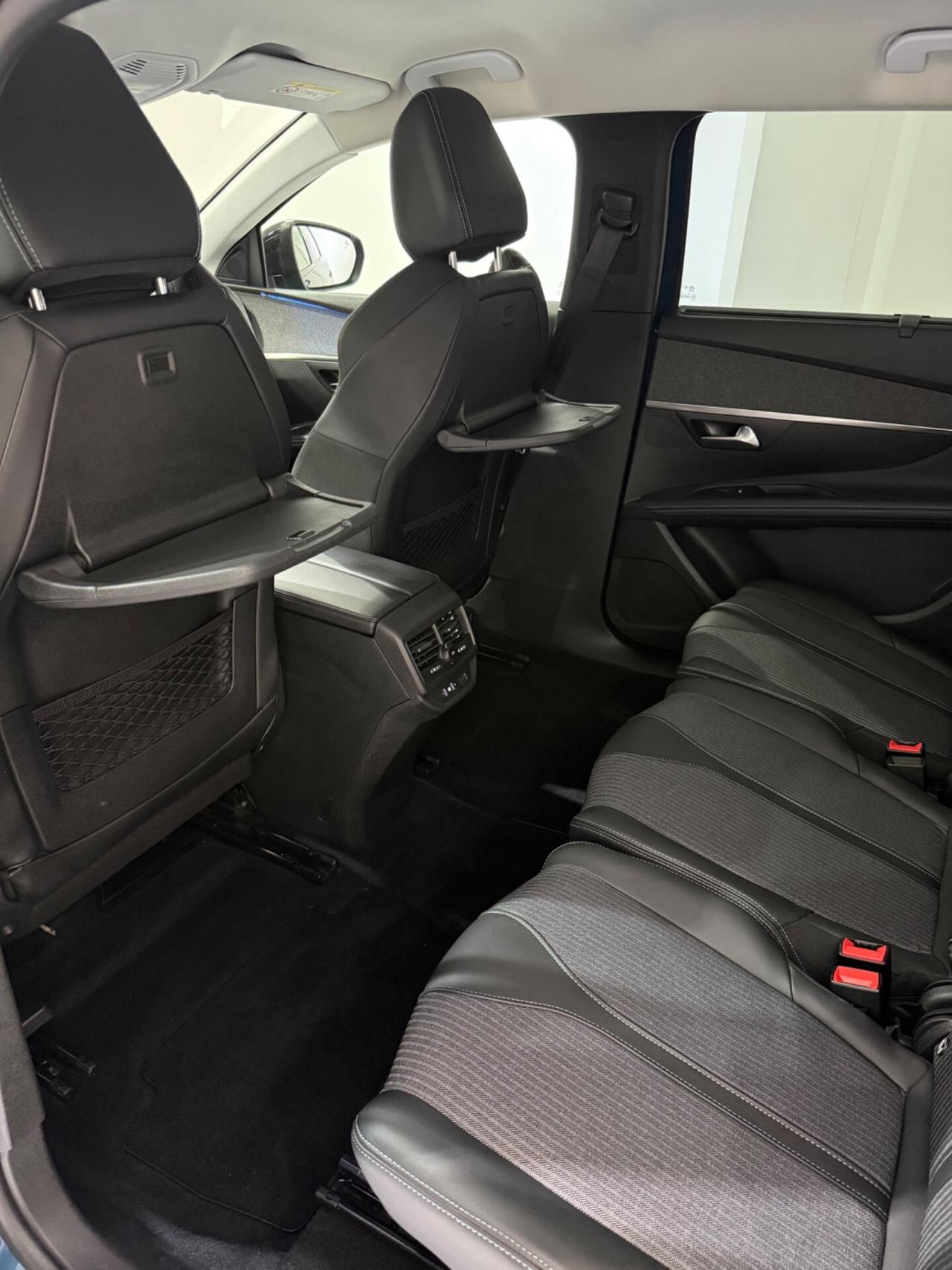 PEUGEOT 5008 ALLURE PACK UNICO PROPRIETARIO CON IVA ESPOSTA