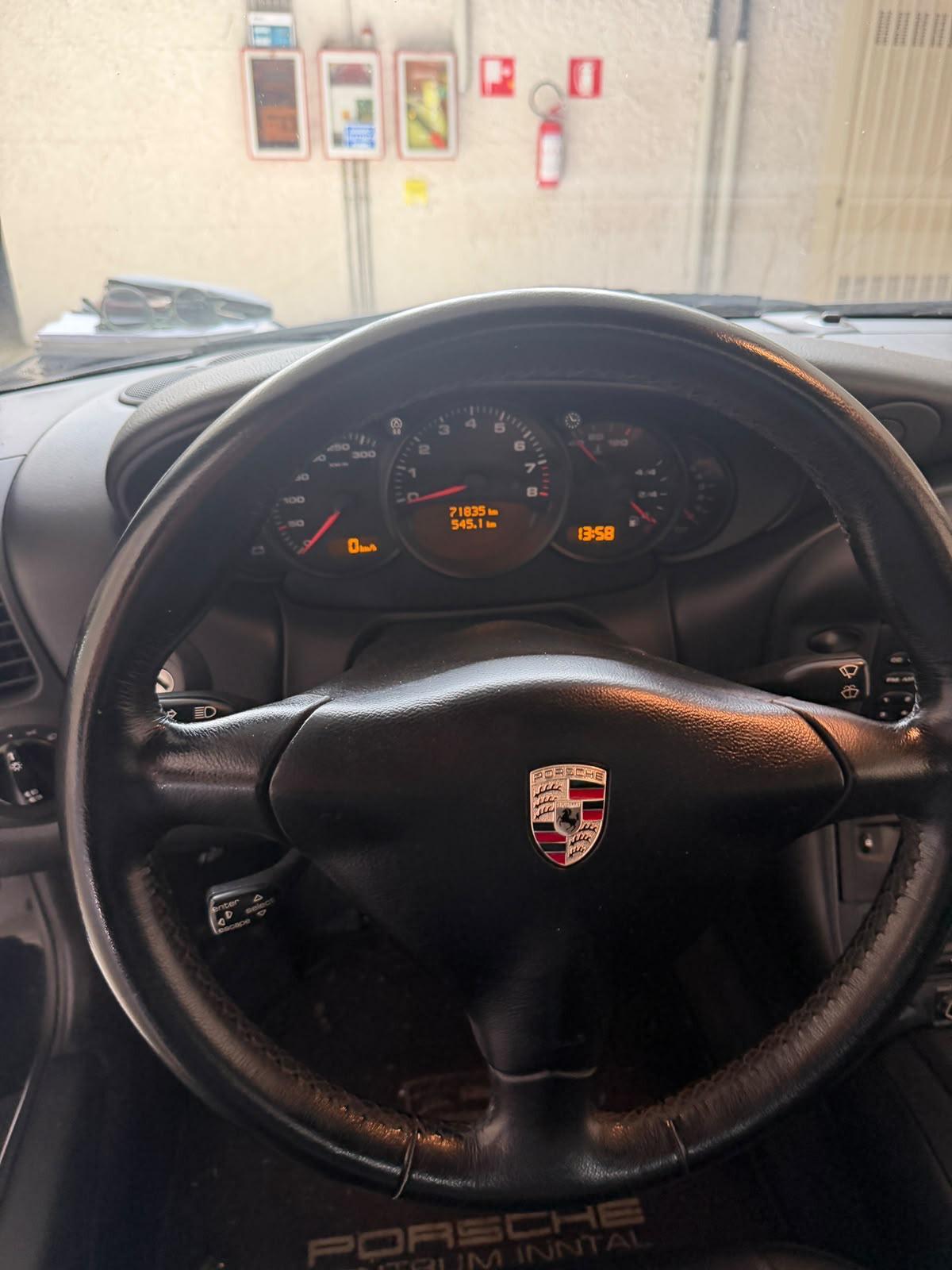 Porsche 996 - 320cv