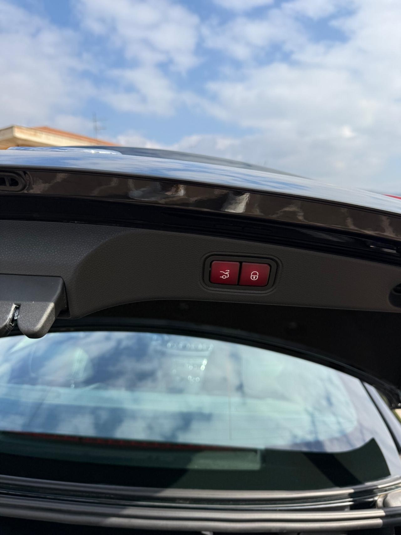 Mercedes-benz E 220 d Auto Premium Plus