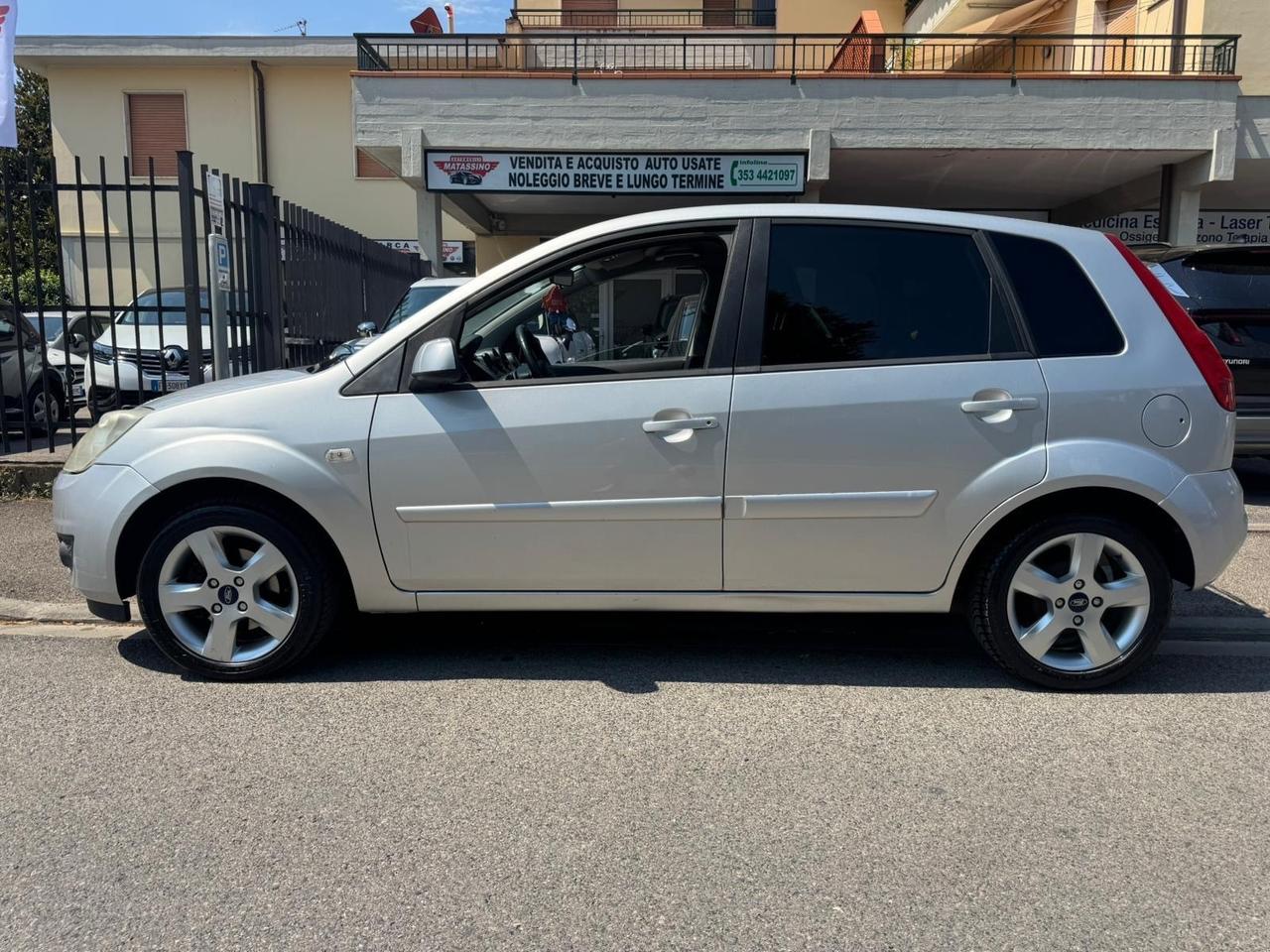 Ford Fiesta 1.4 TDCi 5p. Ghia