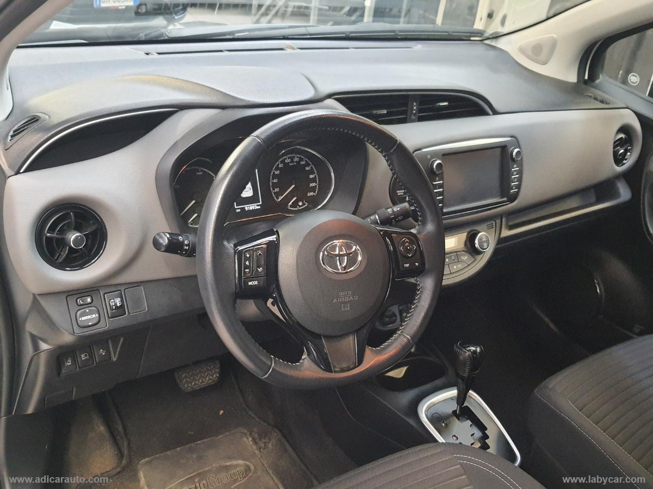 TOYOTA Yaris 1.5 Hybrid 5p.