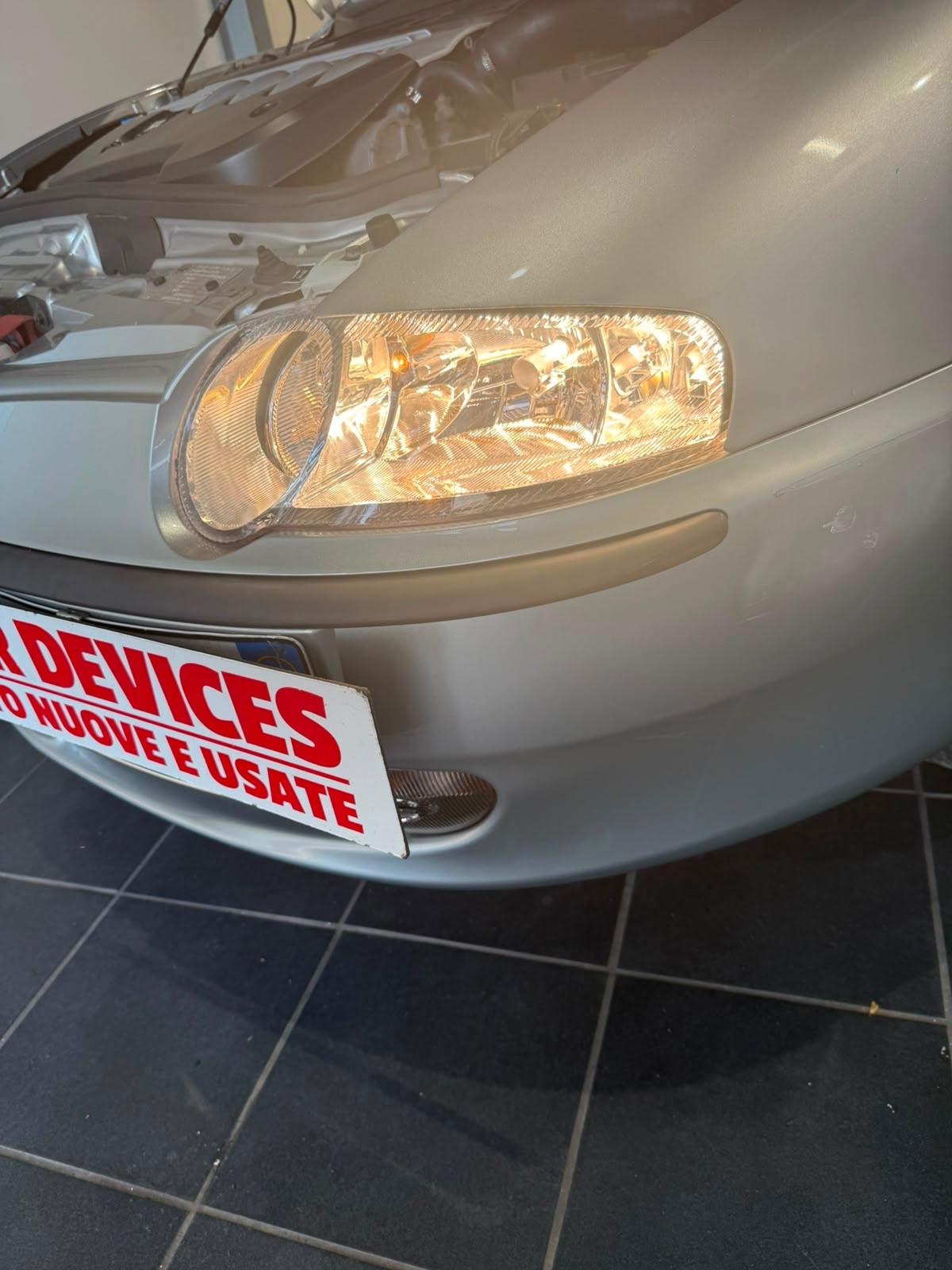 Alfa Romeo 147 1.9 JTD (116CV) NEOPATENTATI