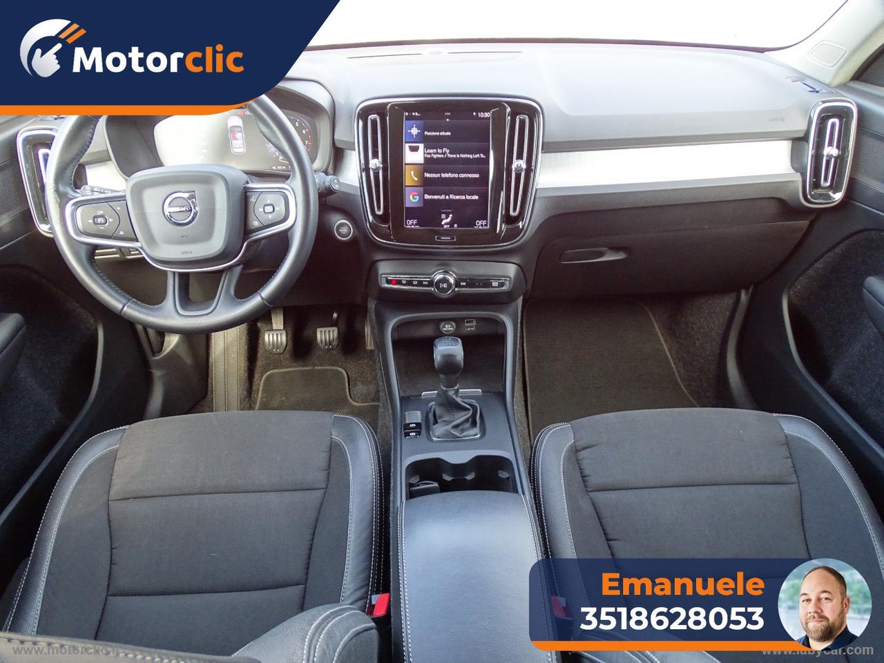 VOLVO XC40 T3 Momentum Core