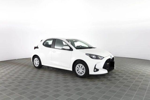 TOYOTA Yaris 1.5 Hybrid 5 porte Business