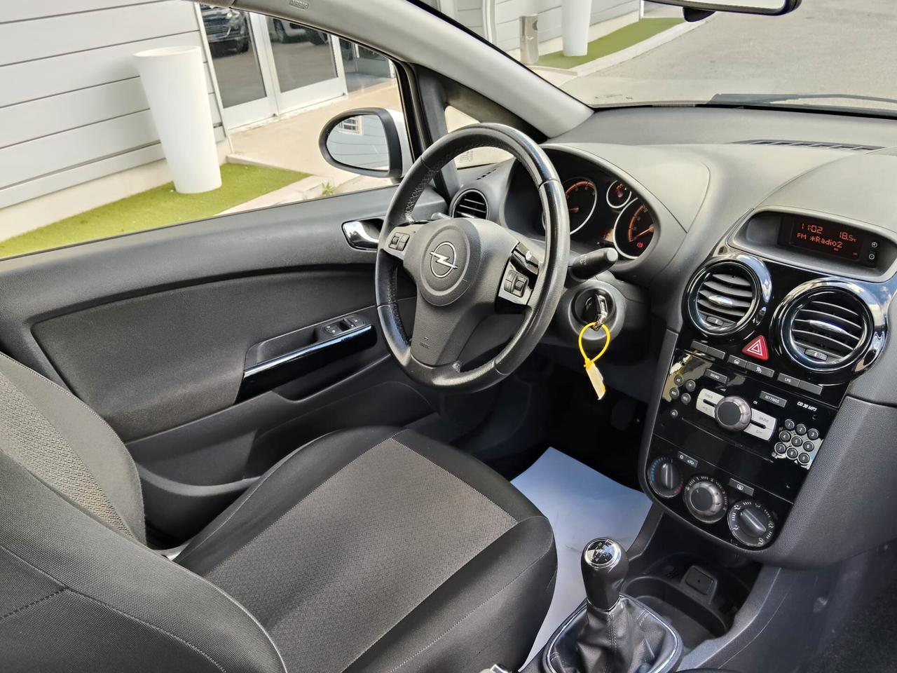 Opel Corsa 1.2 85cv GPL 5 PORTE