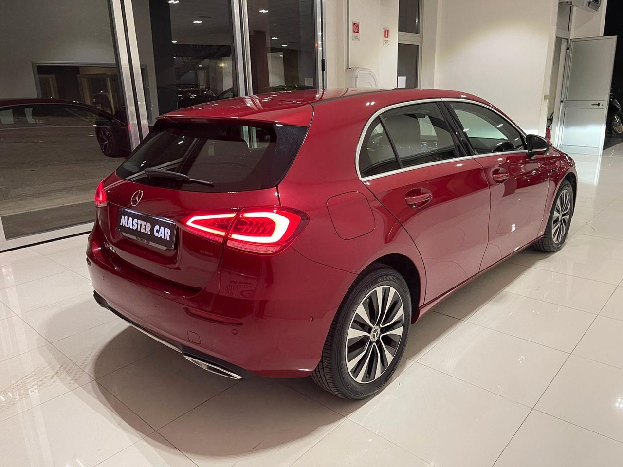 Mercedes-benz A 250 A 250 e Automatic Plug-in hybrid Sport