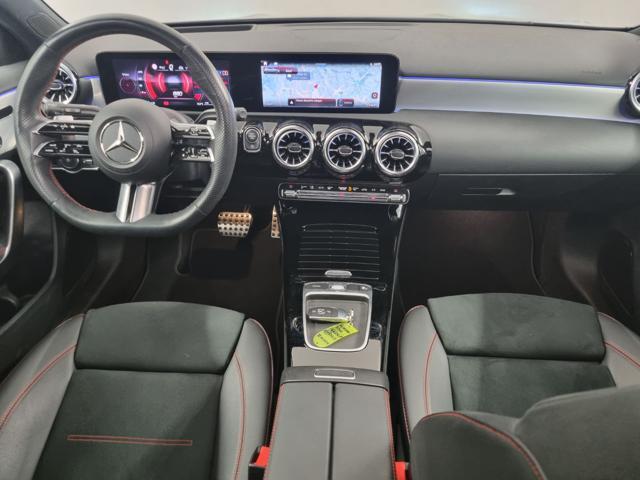 MERCEDES-BENZ A 180 Automatic AMG Line Premium Plus