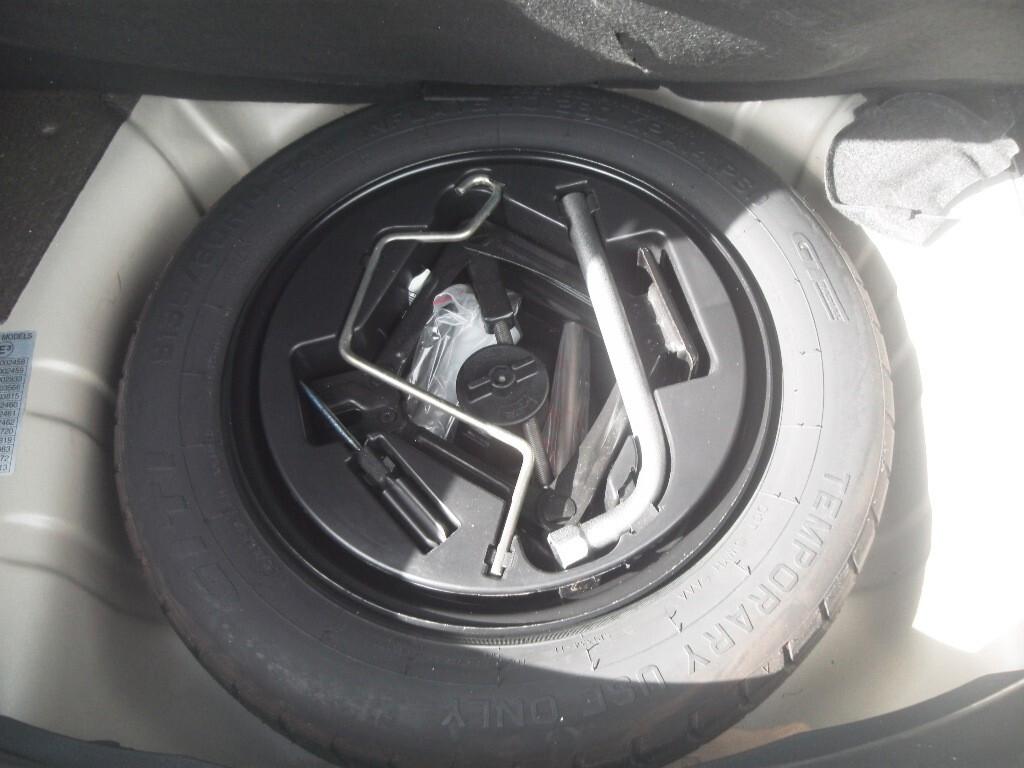 Lancia Ypsilon 1.2 69 CV 5 porte Gold